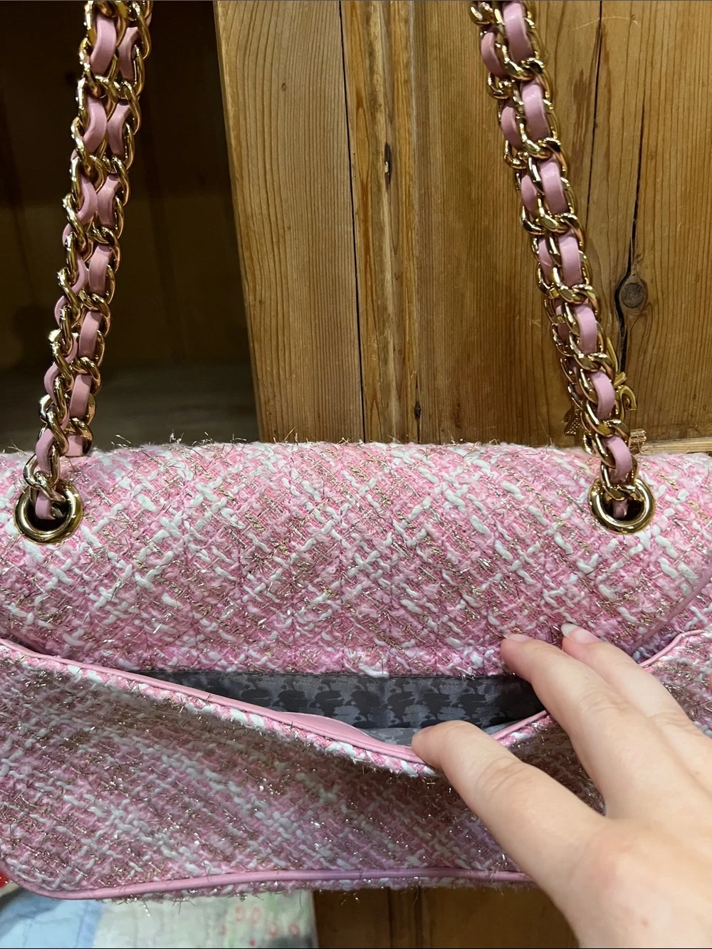 Karl Lagerfeld chic pink